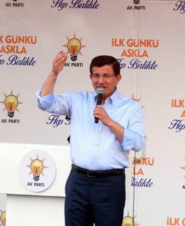 Başbakan Ahmet Davutoğlu Antalya’da