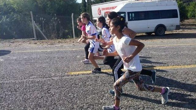 Dalaman’da Cumhuriyet Koşusu Düzenlendi