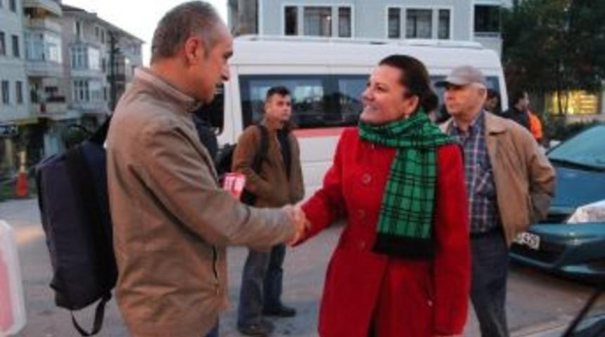 Fatma Kaplan H&uuml;rriyet Fabrika İş&ccedil;ilerini Ziyaret Etti