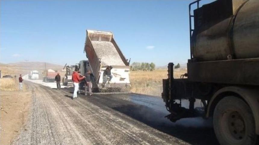 Özalp’ta 41 Kilometre Yol Çalışması Tamamlandı