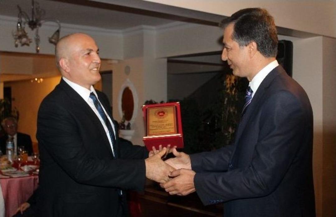 Zonguldak Adliyesi Canfer Can Savcısına Veda Etti