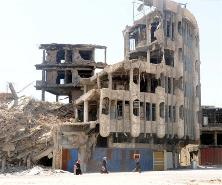 Bir yanda enkaz bir yanda gece hayatı  G1