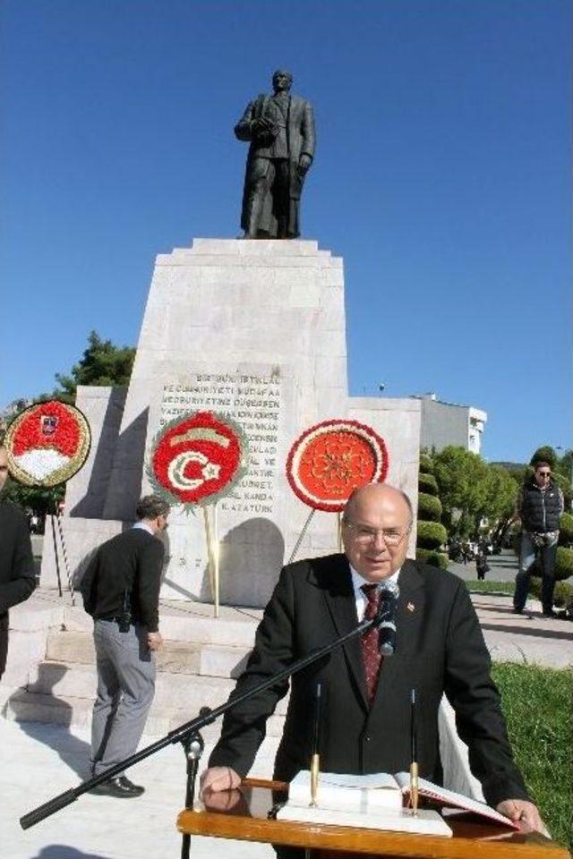 Vali Çiçek’ten Cumhuriyet Bayramı Mesajı