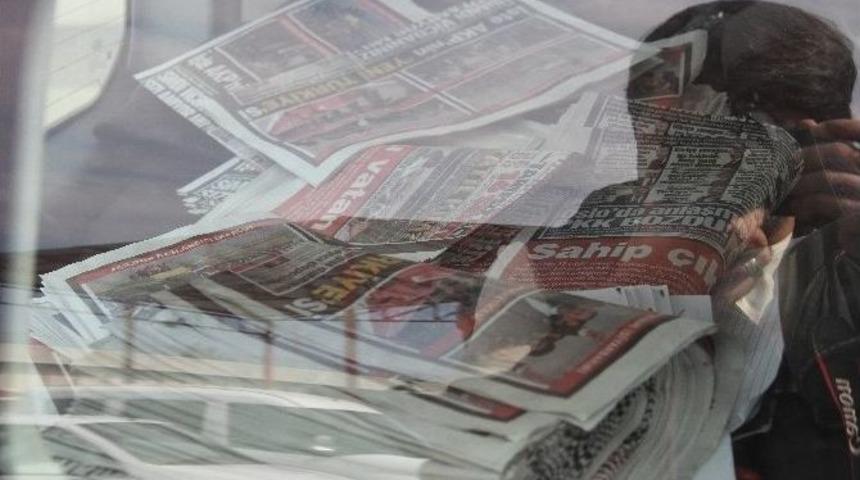 Belediyenin İzinsiz Basılan Gazetesi Toplatıldı