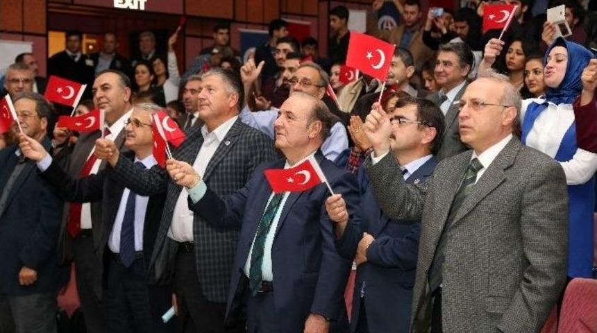 Gaziantep &Uuml;niversitesin&rsquo;de Cumhuriyetin 92. Yıl D&ouml;n&uuml;m&uuml; Coşkusu