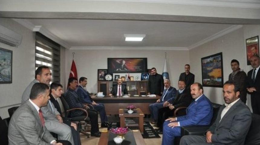 Muş Valisi Seddar Yavuz, Korkut İl&ccedil;e Halkıyla Bir Araya Geldi