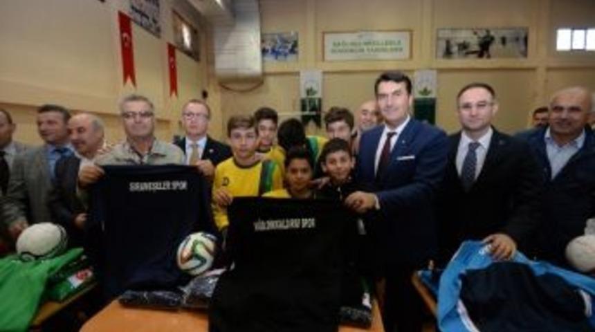 Amat&ouml;r Spor Kul&uuml;plerine Osmangazi Desteği