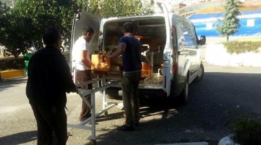 Hollandalı Turist Boğazı Kesilerek Öldürüldü