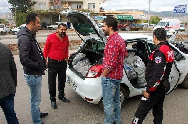 Adıyaman’da 3 Bin Paket Gümrük Kaçağı Sigara Ele Geçirildi