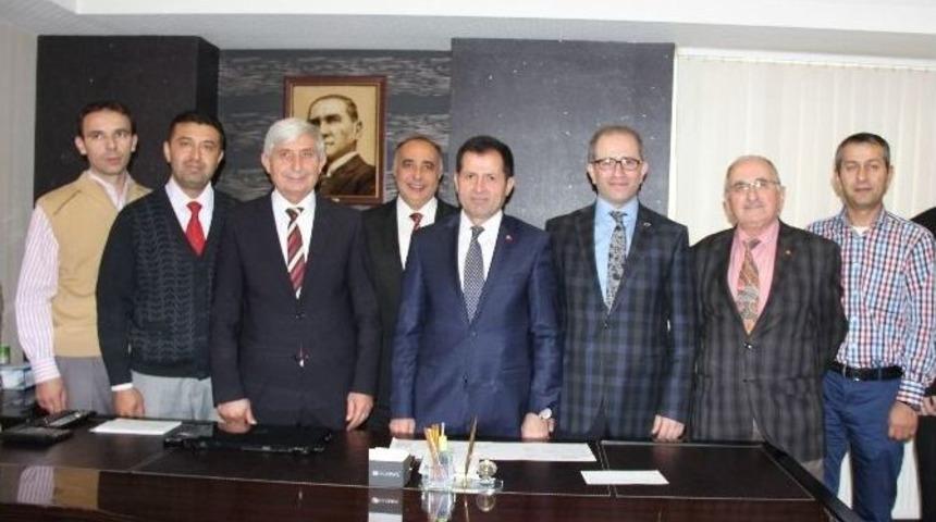 Altunyaldız&rsquo;dan Esnaf Kefalet&rsquo;e Ziyaret