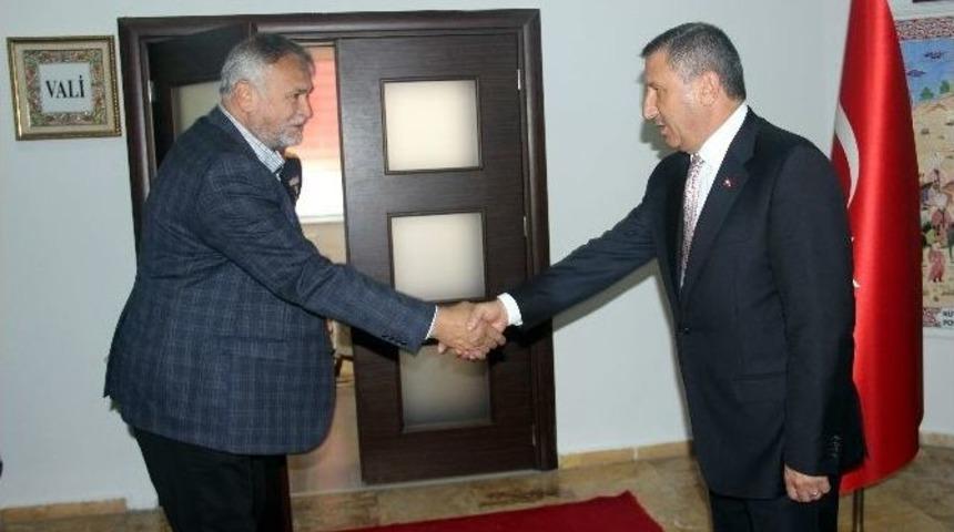 Vali Şerif Yılmaz, Bayram Tebrikleri Kabul Etti