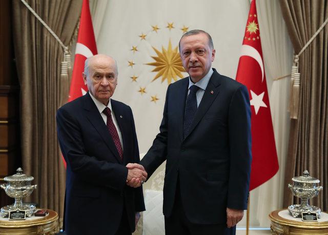 Cumhurbaşkanı Erdoğan, MHP Genel Başkanı Bahçeli’yi kabul etti 