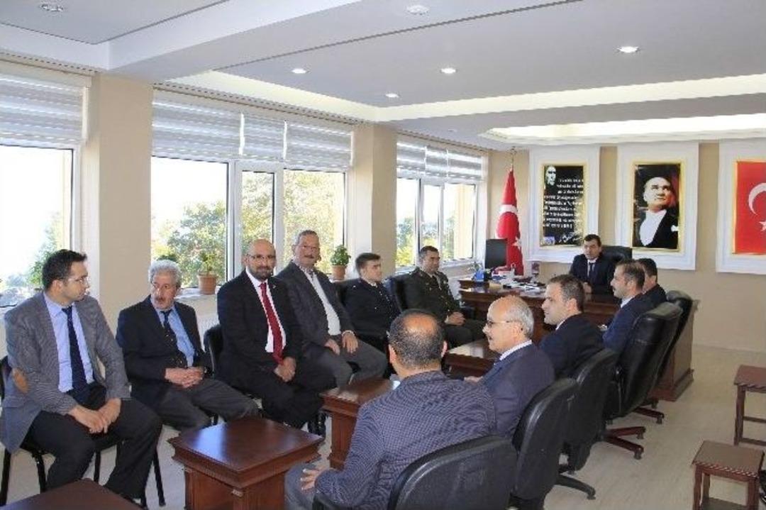 Cumhuriyet Bayramı Halk Y&uuml;r&uuml;y&uuml;ş&uuml; Ve Fener Alayı İle Kutlandı