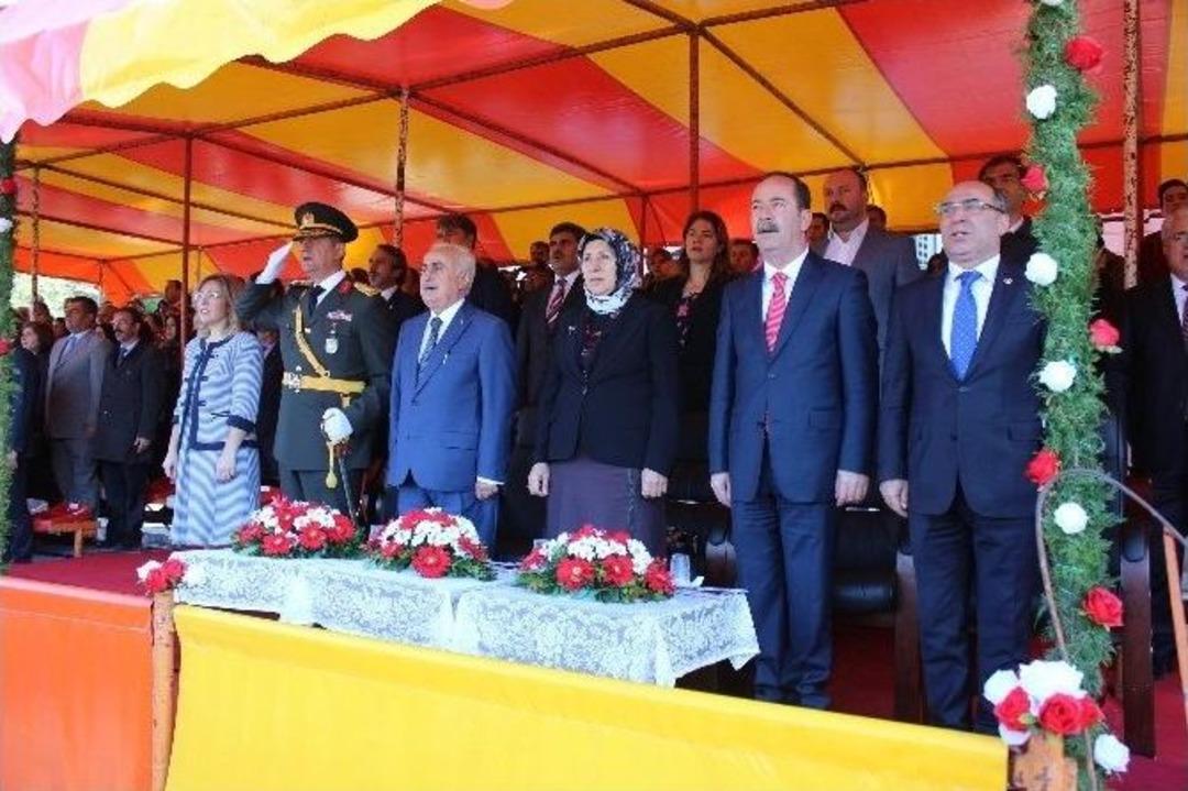 Edirne&rsquo;de Cumhuriyet Bayramı Coşkusu