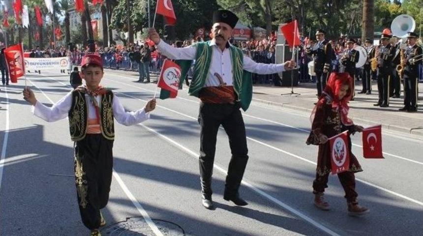 Denizli&rsquo;de Cumhuriyet Coşkusu