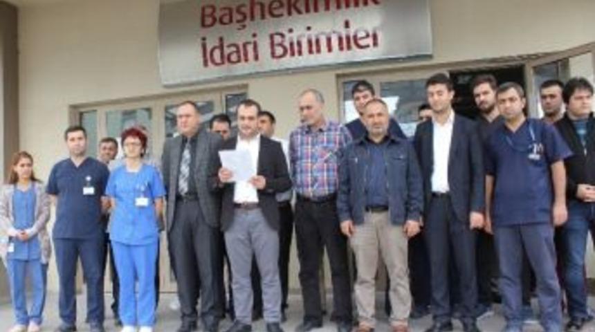 Kahta&rsquo;daki Sağlık &Ccedil;alışanları Ter&ouml;r&uuml; Lanetledi