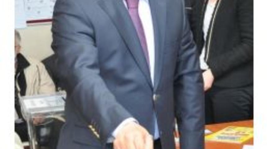 Başkan Karabacak Oyunu Aslan &Ccedil;imento İlkokulunda Kullanacak