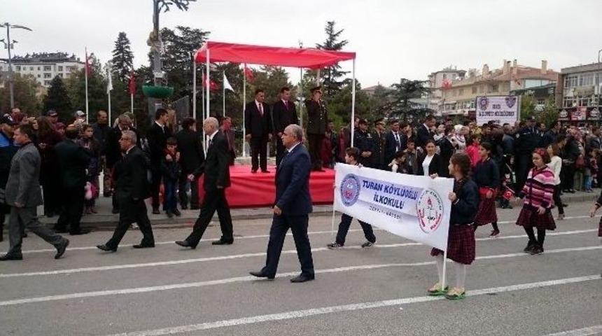 Develi&rsquo;de Cumhuriyet Bayramı Coşkusu