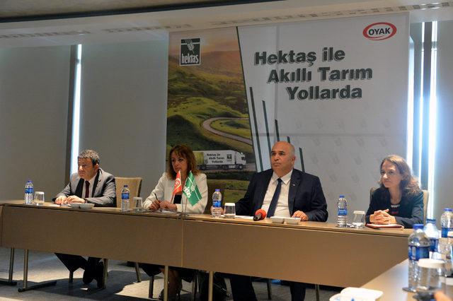 Akıllı Tarım TIR'ı 10 bin çiftçiyle buluşmaya hazırlanıyor