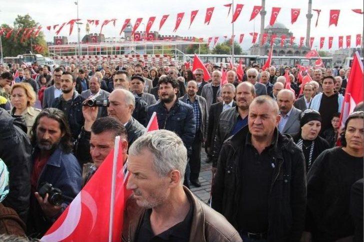 Chp 29 Ekim Cumhuriyet Bayramını Kartal Şehitliğinde Dualar Kutladı G1