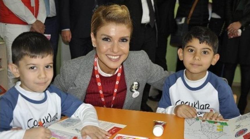 G&uuml;lben Ergen&rsquo;den Anlamlı A&ccedil;ılış