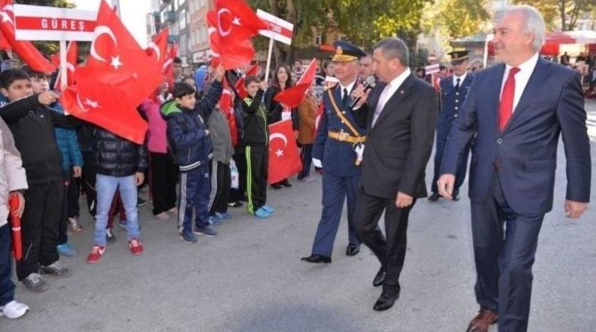 K&uuml;tahya&rsquo;da Cumhuriyet Bayramı Coşkusu