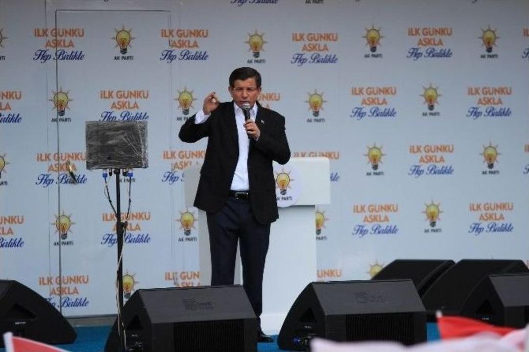 Başbakan Ahmet Davutoğlu: