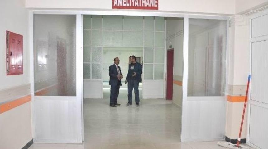 Gemerek Devlet Hastanesinin Ameliyathanesi Yenileniyor