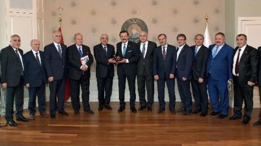 Osb&uuml;k Başkanı Nakıboğlu&rsquo;ndan Tobb Başkanı Hisarcıklıoğlu&rsquo;na Ziyaret