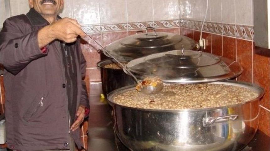 Varto’da Aşure Dağıtımı