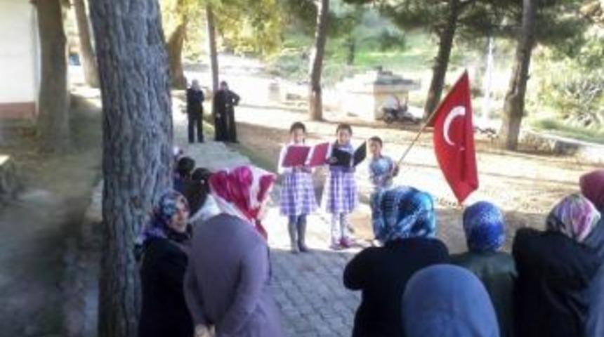 Dutluca&rsquo;da Cumhuriyet Bayramı Coşkusu