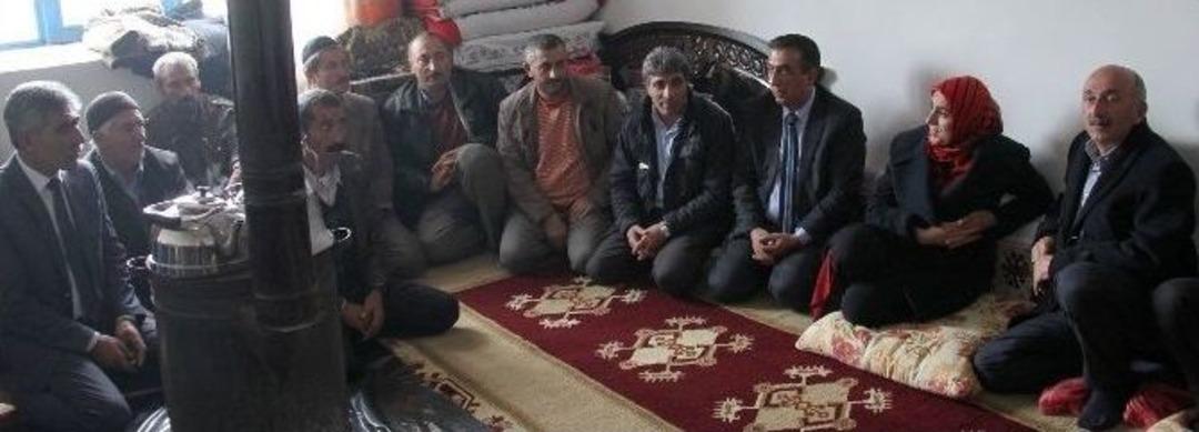 Zehra Taşkesenlioğlu: &ldquo;istikrar S&uuml;rs&uuml;n T&uuml;rkiye B&uuml;y&uuml;s&uuml;n&rdquo;