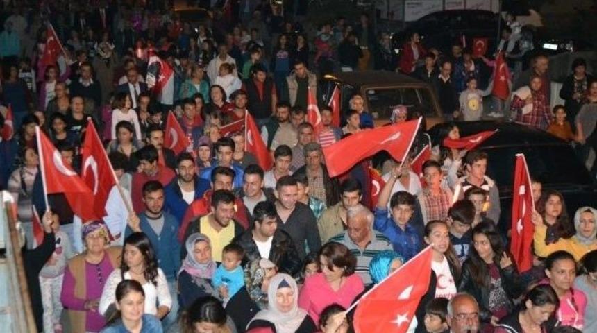 Bozyazı&rsquo;da Fener Alayı