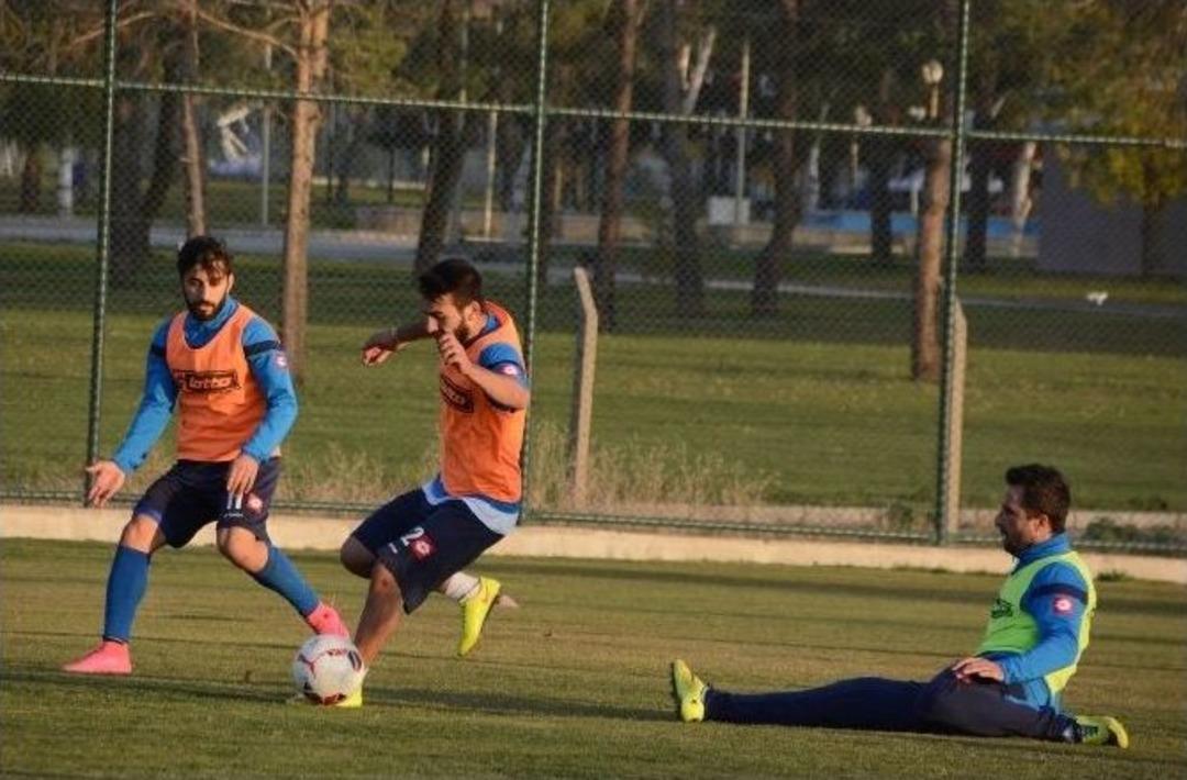 Bb Erzurumspor, &Uuml;&ccedil; G&uuml;nl&uuml;k Tatilin Ardından Topbaşı Yaptı