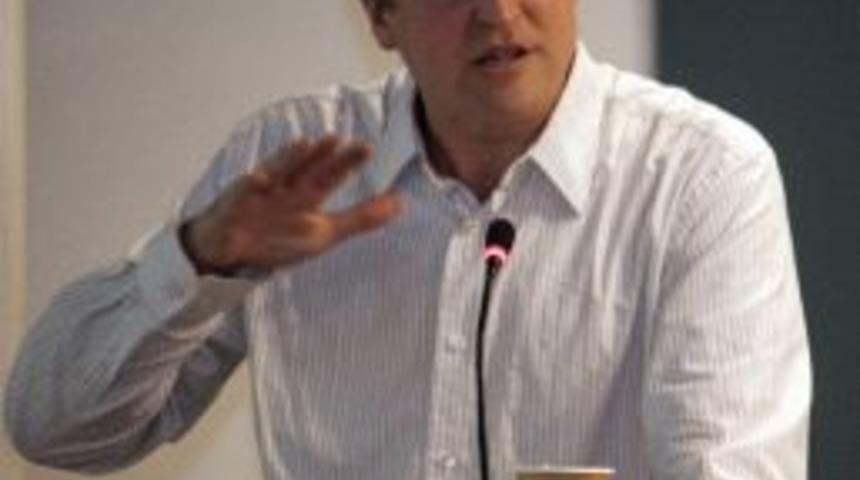 Araştırmalara G&ouml;re Şiddetsiz Eylemler Daha Başarılı