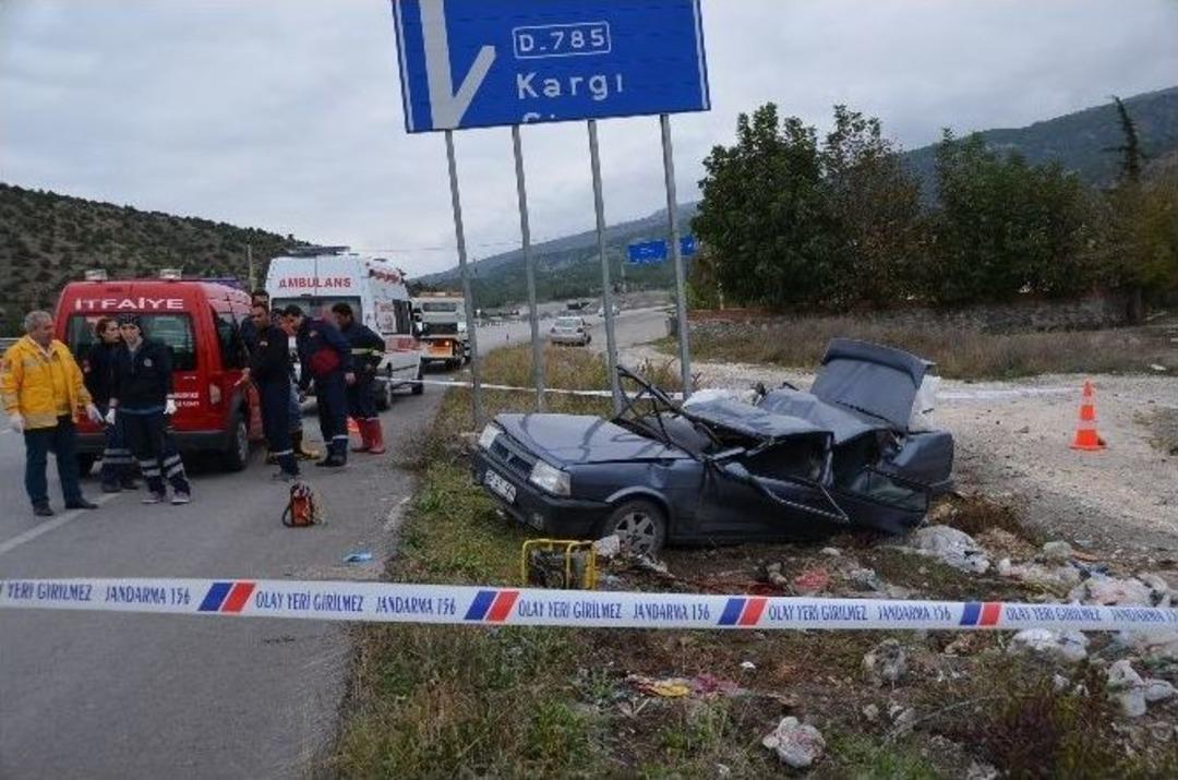 &Ccedil;orum&rsquo;da Trafik Kazası: 2 &Ouml;l&uuml;