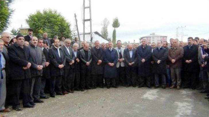 Erciş’te Öldürülen Esnaf Toprağa Verildi G2