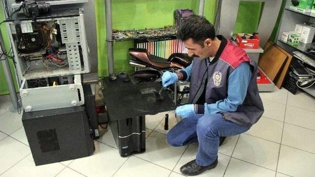 10 Liralık Hurda Bilgisayarı Satıp Bin Liralık Cep Telefonunu Çaldı