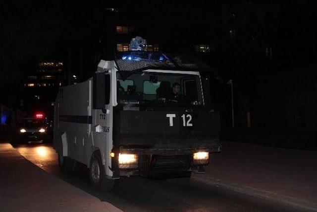 Cumhuriyet Gazetesine Saldırı İddiası Polisi Alarma Geçirdi