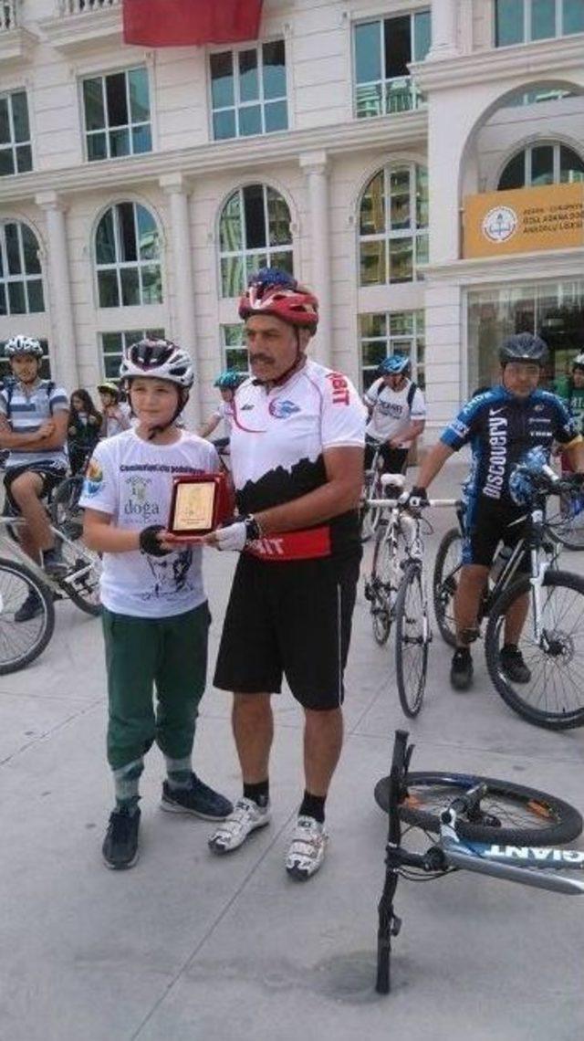 “cumhuriyet İçin Pedalladılar