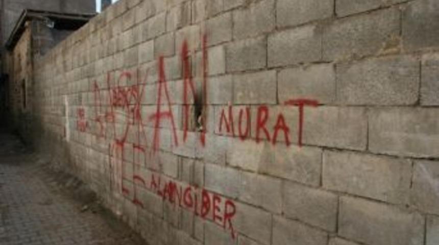 Kilis&rsquo;te Duvara Yazılan Yazılar Tepki Topluyor