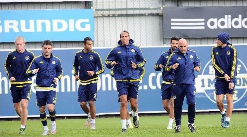 Fenerbah&ccedil;e&rsquo;de Ajax Ma&ccedil;ı Hazırlıkları Başladı