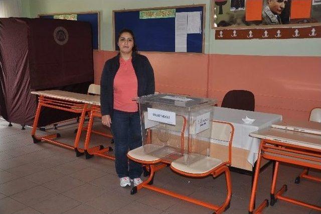 Kocaeli’nde Sandıklar Kurulmaya Başlandı