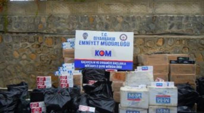 Diyarbakır&rsquo;da Silah Ve Uyuşturucu Ka&ccedil;ak&ccedil;ılarına Darbe