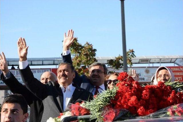 Ak Parti Afyonkarahisar’da Mehteran Takımı İle “sevgi Yürüyüşü” Gerçekleştirdi