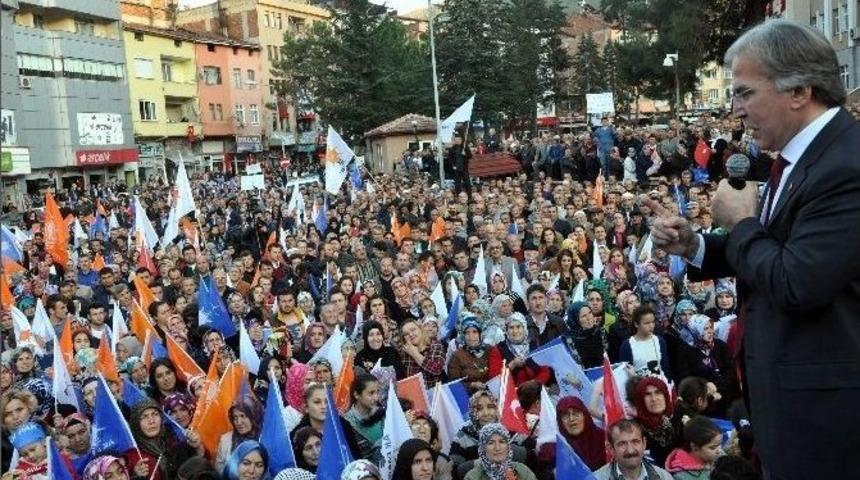 Ak Partli Şahin Yenice&rsquo;de Binlere Hitap Etti