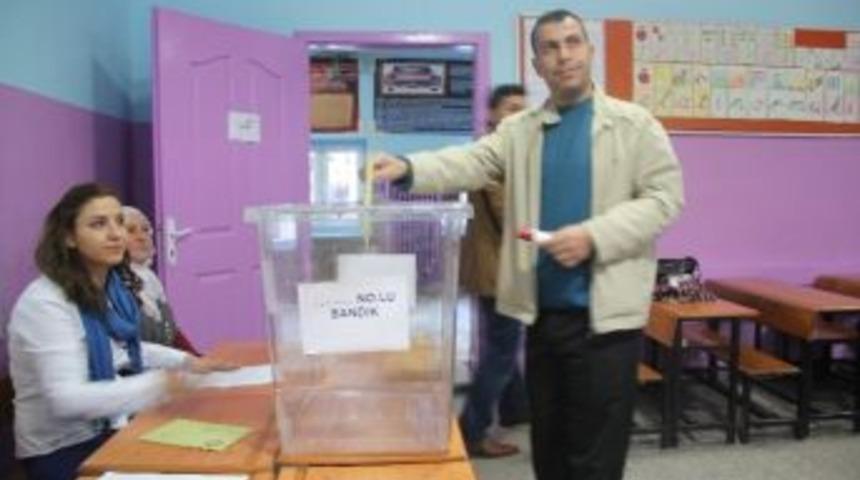 Diyarbakır&rsquo;da Oy Kullanma İşlemi Başladı