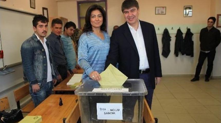 T&uuml;rel Oyunu Kullandı