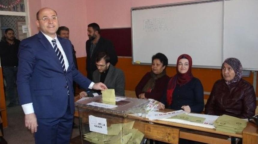 Başkan Ali &Ccedil;etinbaş Oyunu Kullandı