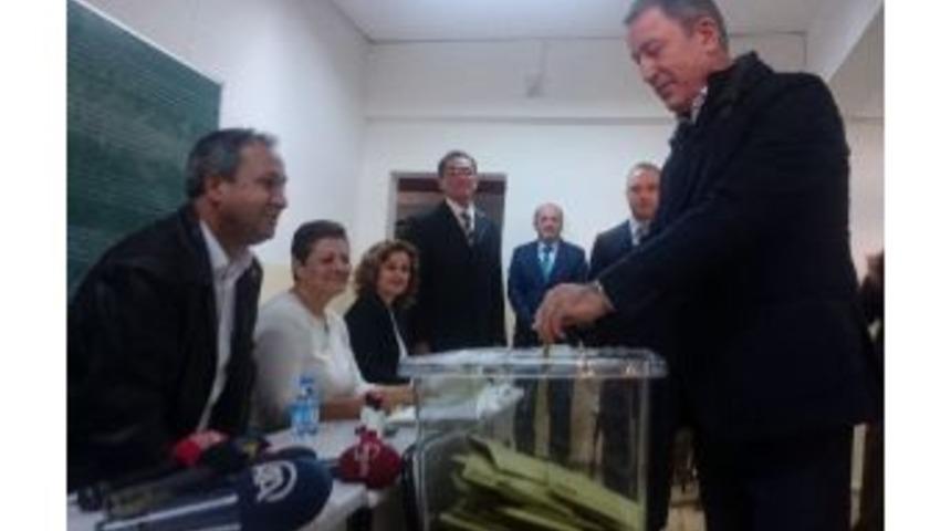 Genelkurmay Başkanı Orgeneral Akar Oyunu Kullandı